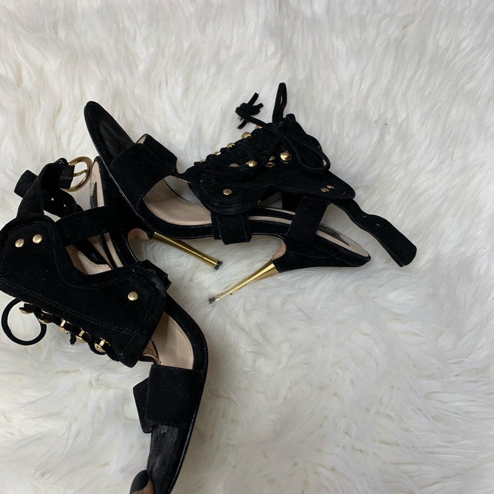 Black & Gold Strappy Sandal